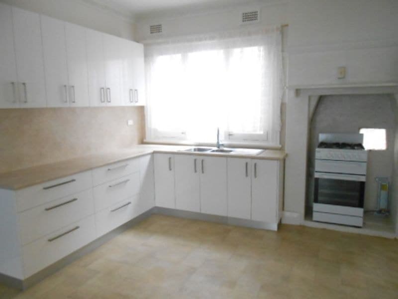 73 Bega Street Bega NSW, Bega - Image 1
