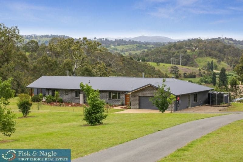 75 Wattle Place Bega NSW, Bega - Thumbnail 3