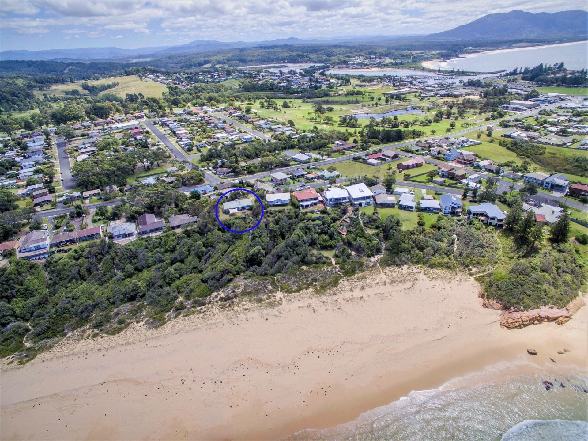 25 Dickinson Avenue Bermagui NSW, Bermagui - Thumbnail 2