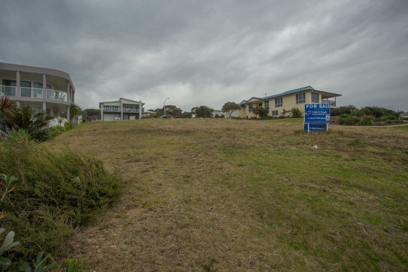 1 Nichole Court Tura Beach NSW, Tura Beach - Thumbnail 2