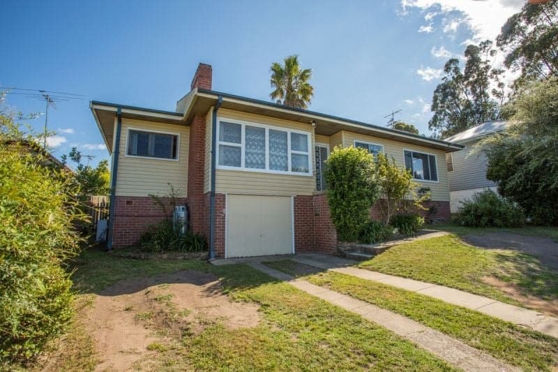 5 Girraween Crescent Bega NSW, Bega - Thumbnail 3