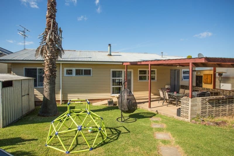 5 Girraween Crescent Bega NSW, Bega - Thumbnail 5