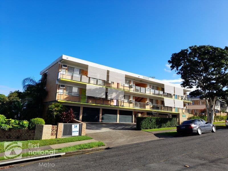 3/2 Wooloowin Avenue, Wooloowin QLD 4030, Wooloowin - Image 1