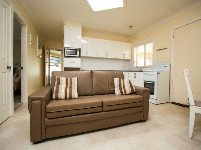 2/6 Marine Parade Merimbula NSW, Merimbula - Thumbnail 4