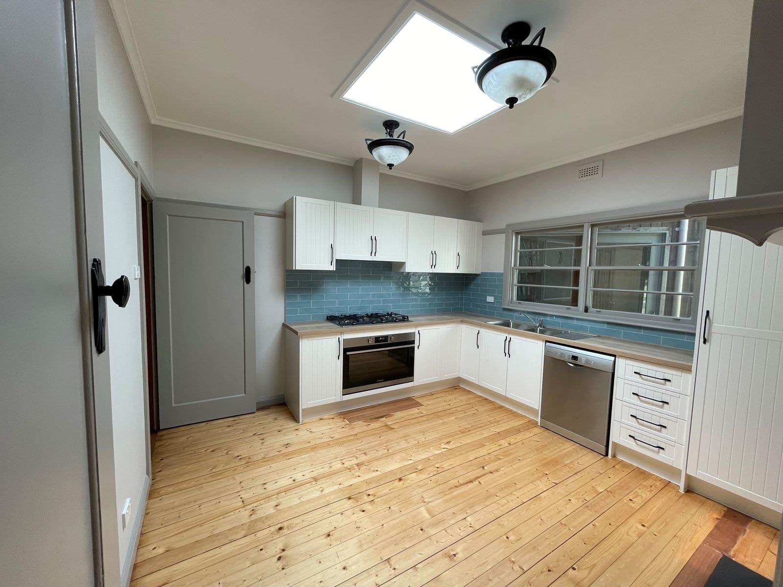 14 Grey Street, Belgrave VIC 3160, Belgrave - Thumbnail 2