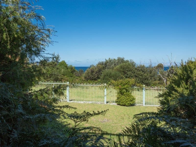 1/180 Pacific Way Tura Beach NSW, Tura Beach - Image 1