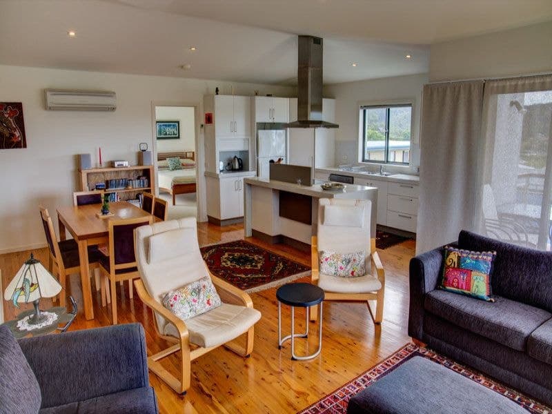 2/39 Monaro Street Merimbula NSW, Merimbula - Thumbnail 6