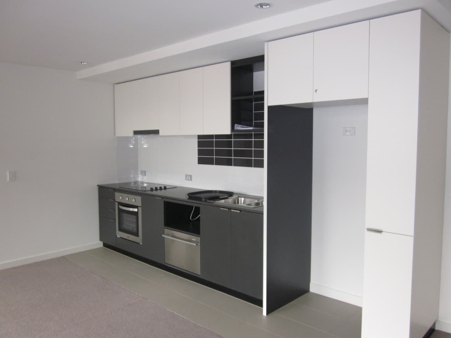 1102/815 Bourke Street, Docklands, VIC 3008, Docklands - Thumbnail 2