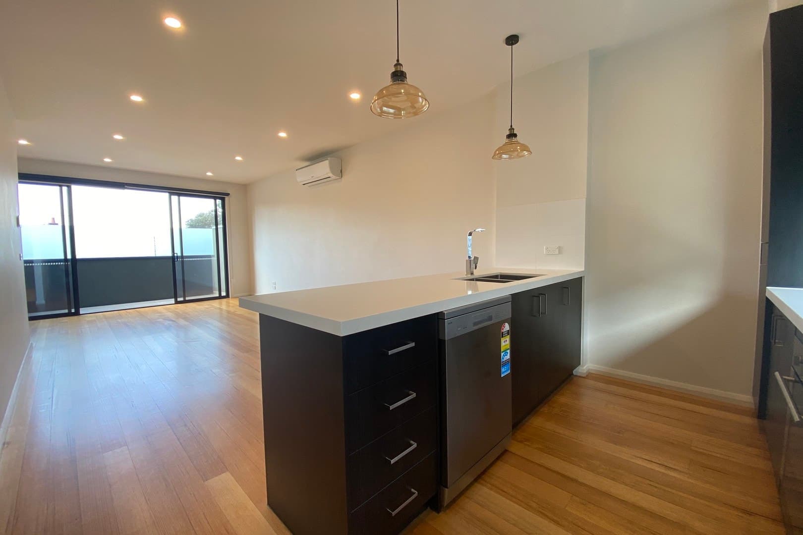 2/74 St Georges Road, Preston, VIC 3072, Preston - Thumbnail 4