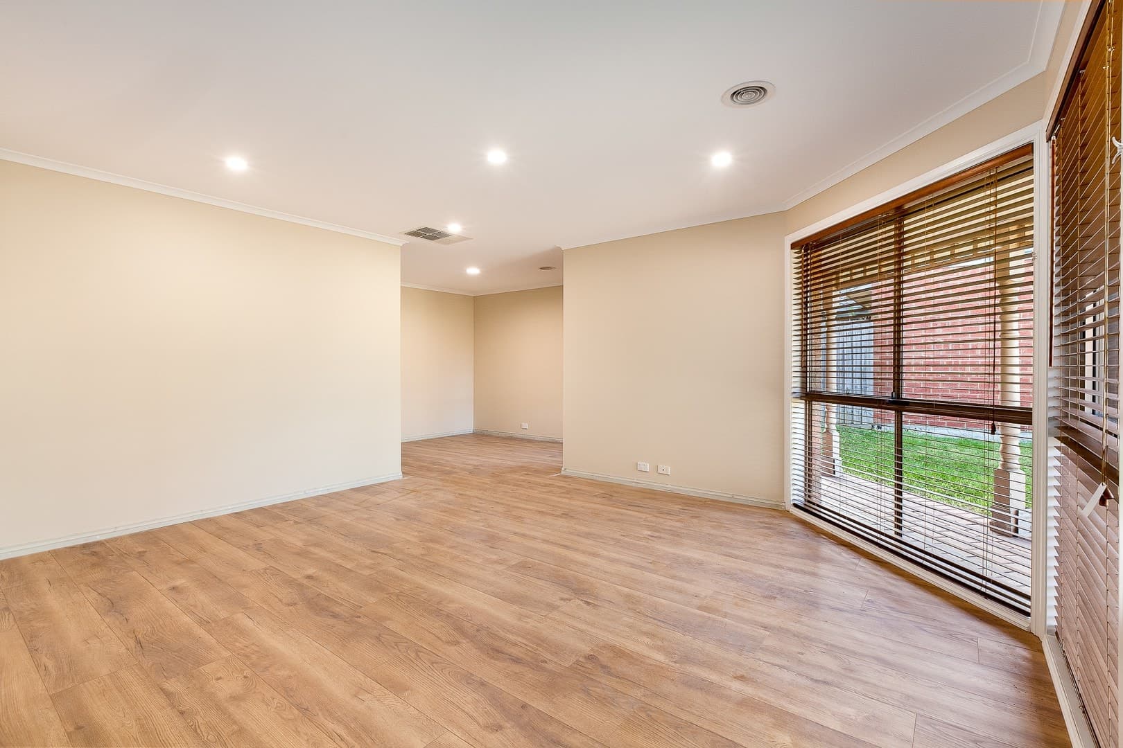 24 Teatree DriveSouth Morang, VIC 3752  - Leased, South Morang - Thumbnail 3