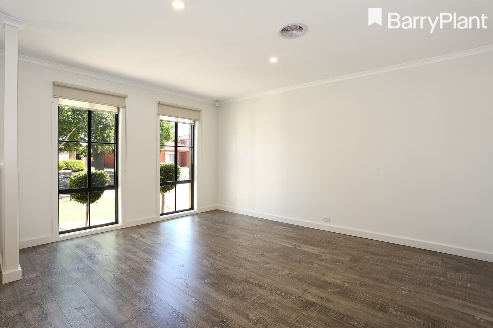 32 Kingfisher Drive, Seabrook, VIC 3028, Seabrook - Thumbnail 5