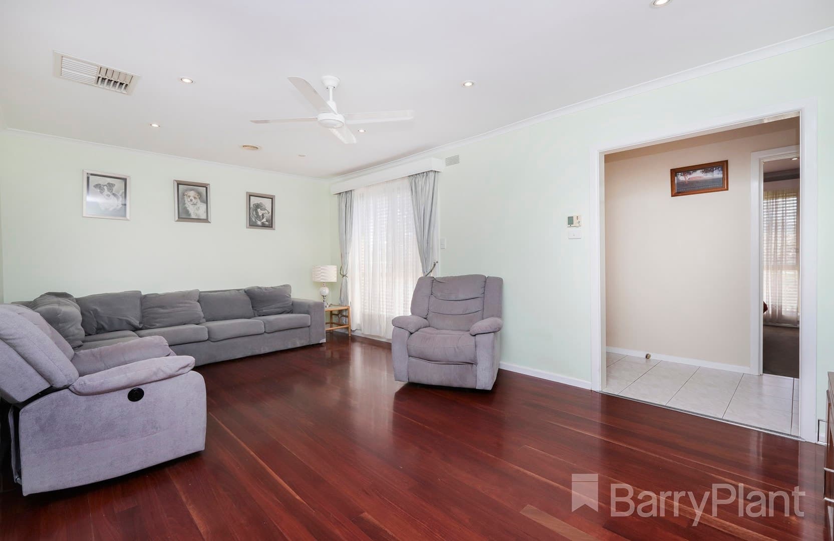 3 Mentmore Close, Sunshine West, VIC 3020, Sunshine West - Thumbnail 2