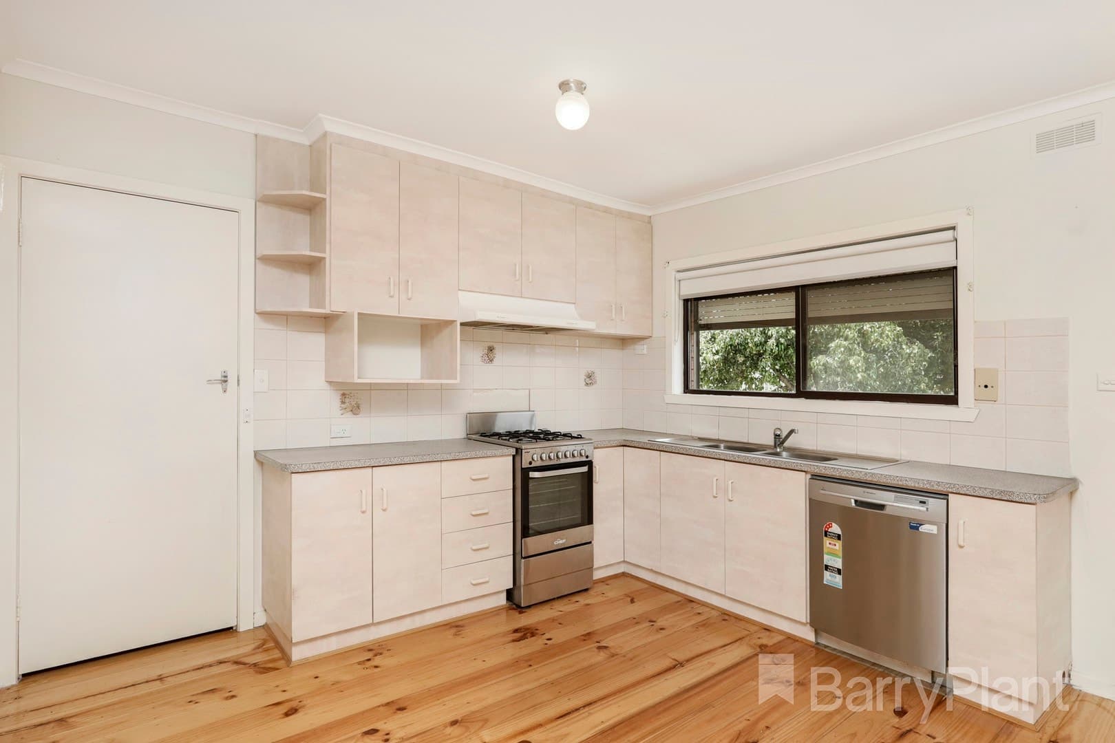 37 Fremont  Parade, Sunshine West, VIC 3020, Sunshine West - Thumbnail 6