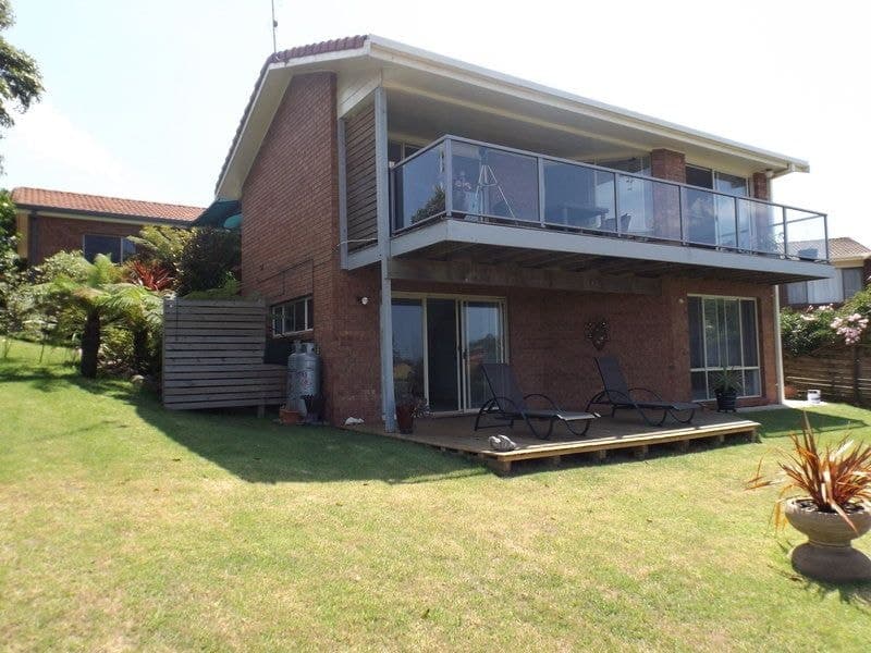 10 Waratah Court Tura Beach NSW, Tura Beach - Thumbnail 2