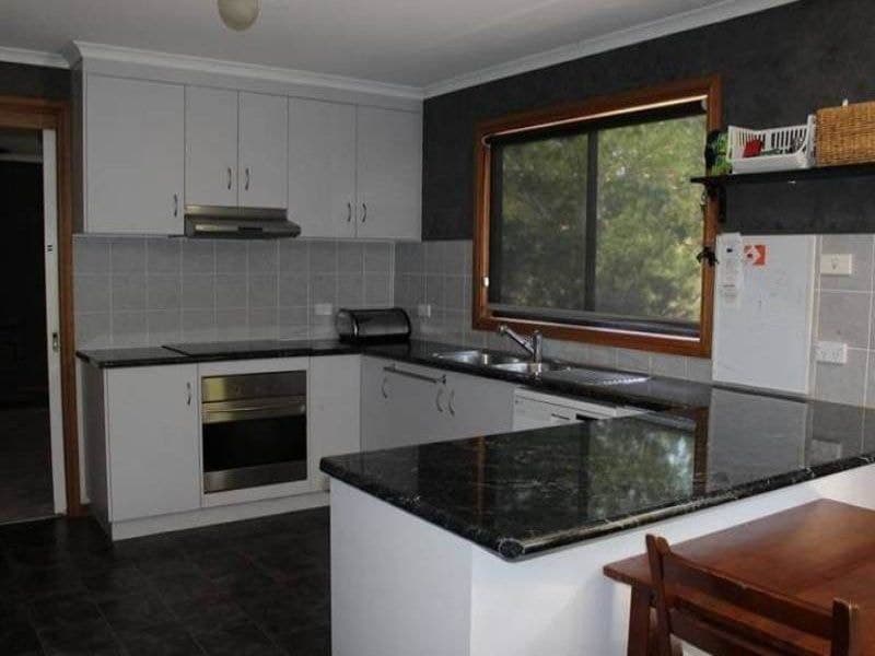 3 Wattle Place, Bega, Bega - Thumbnail 4