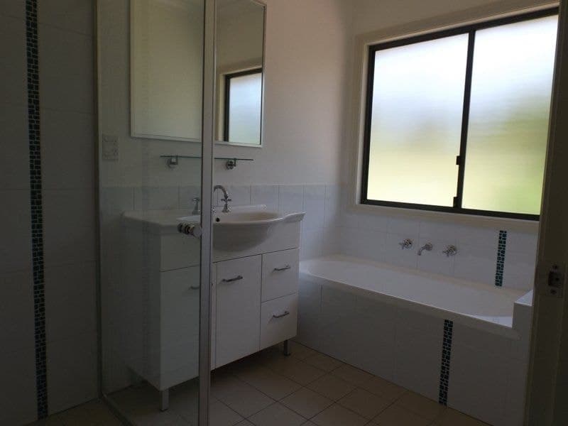 11 Settlers Road, Greigs Flat, Greigs Flat - Thumbnail 2