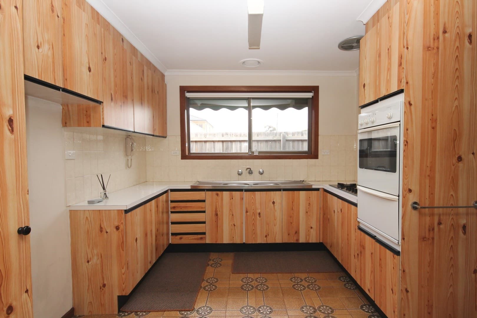 4/3 West Street, Preston, VIC 3072, Preston - Thumbnail 2