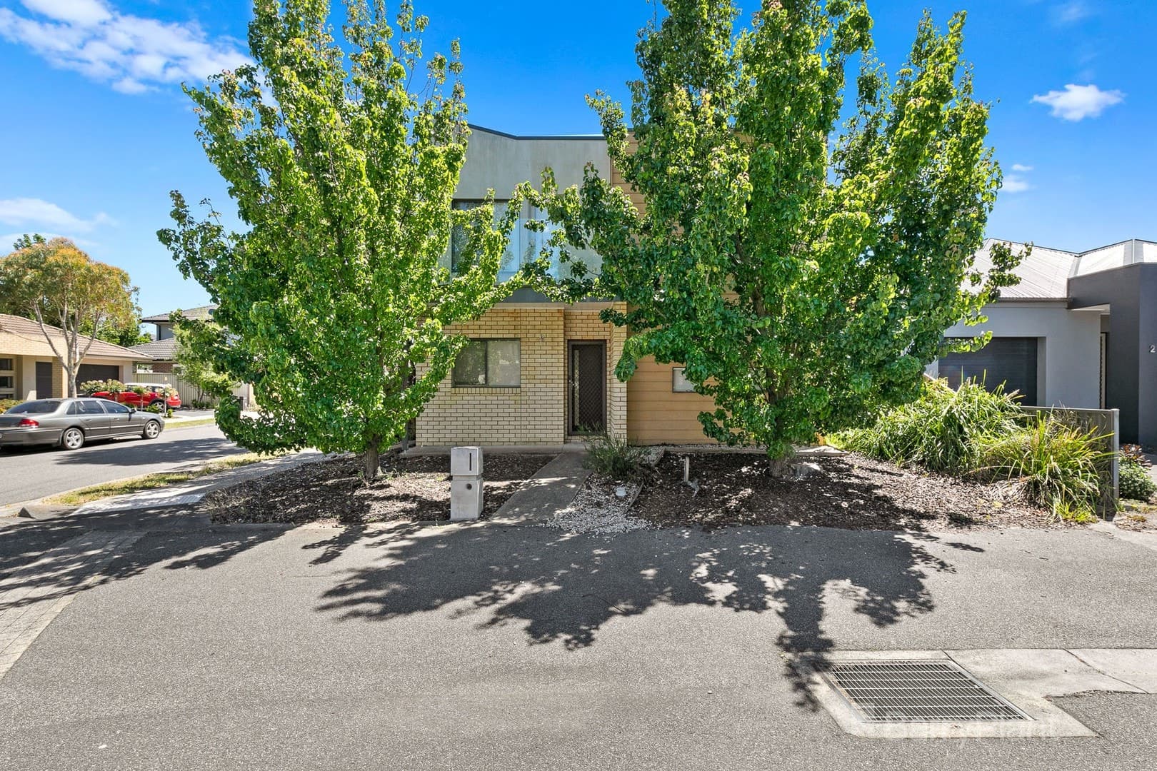 1 Leicester Square, Pakenham, VIC 3810, Pakenham - Thumbnail 2