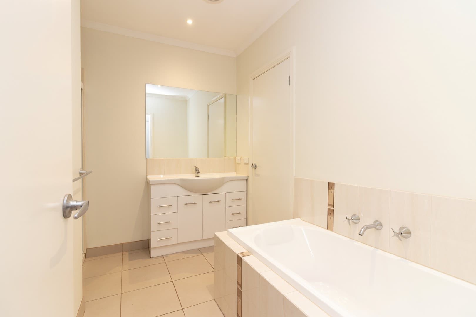 1/37 Bondi Road, Bonbeach, VIC 3196, Bonbeach - Thumbnail 8