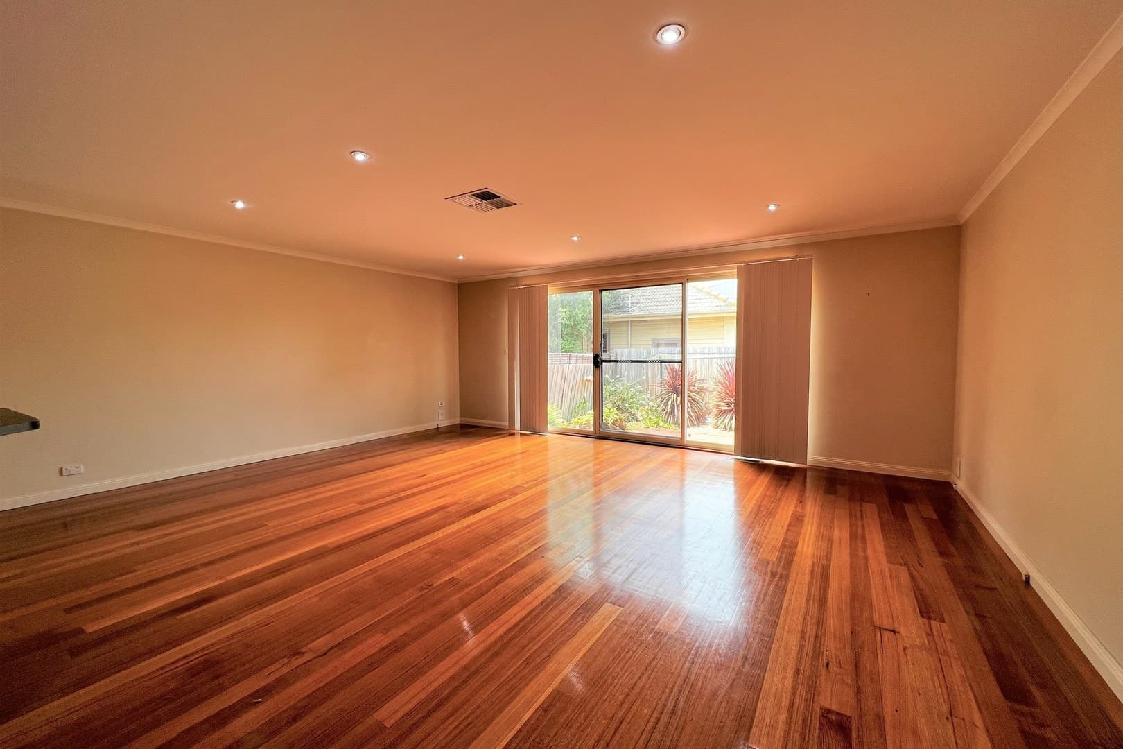 1/2 Waratah Street, Pascoe Vale South, VIC 3044, Pascoe Vale South - Thumbnail 4