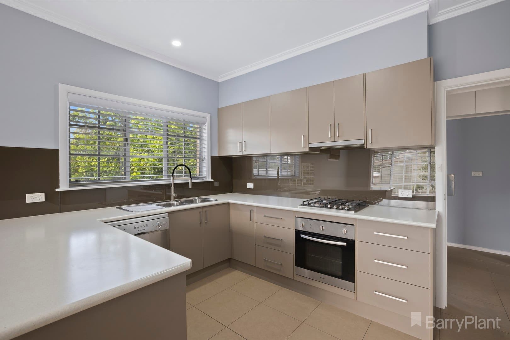 83 McIvor RoadEast Bendigo, VIC 3550  - Leased, East Bendigo - Thumbnail 4