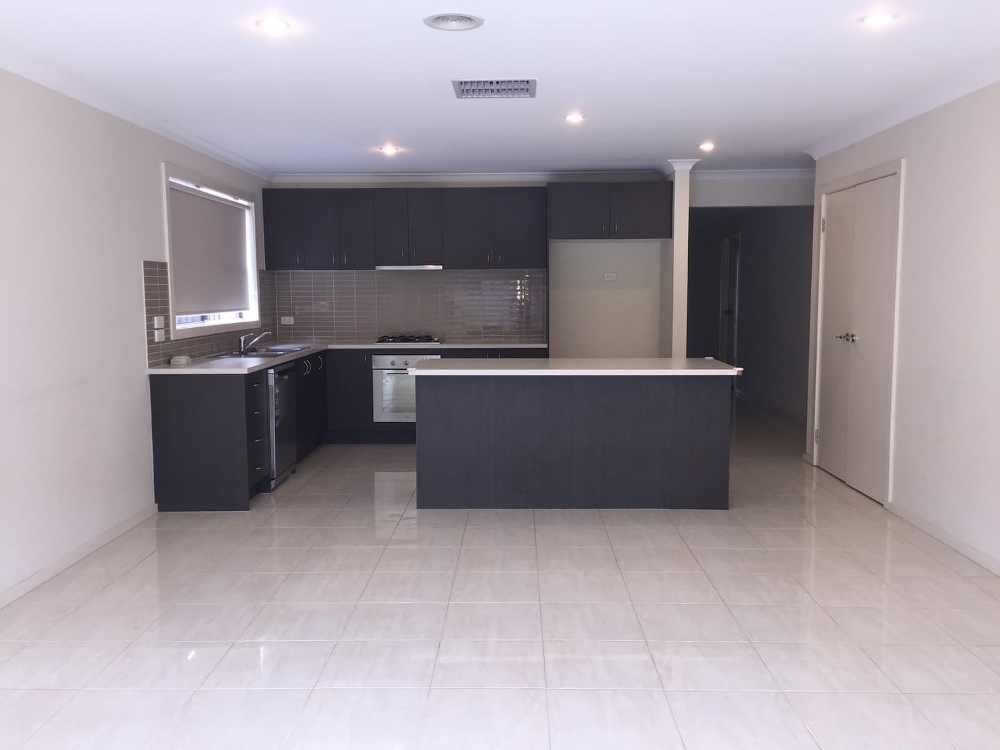 42 Marquands Road, Truganina, VIC 3029, Truganina - Thumbnail 2