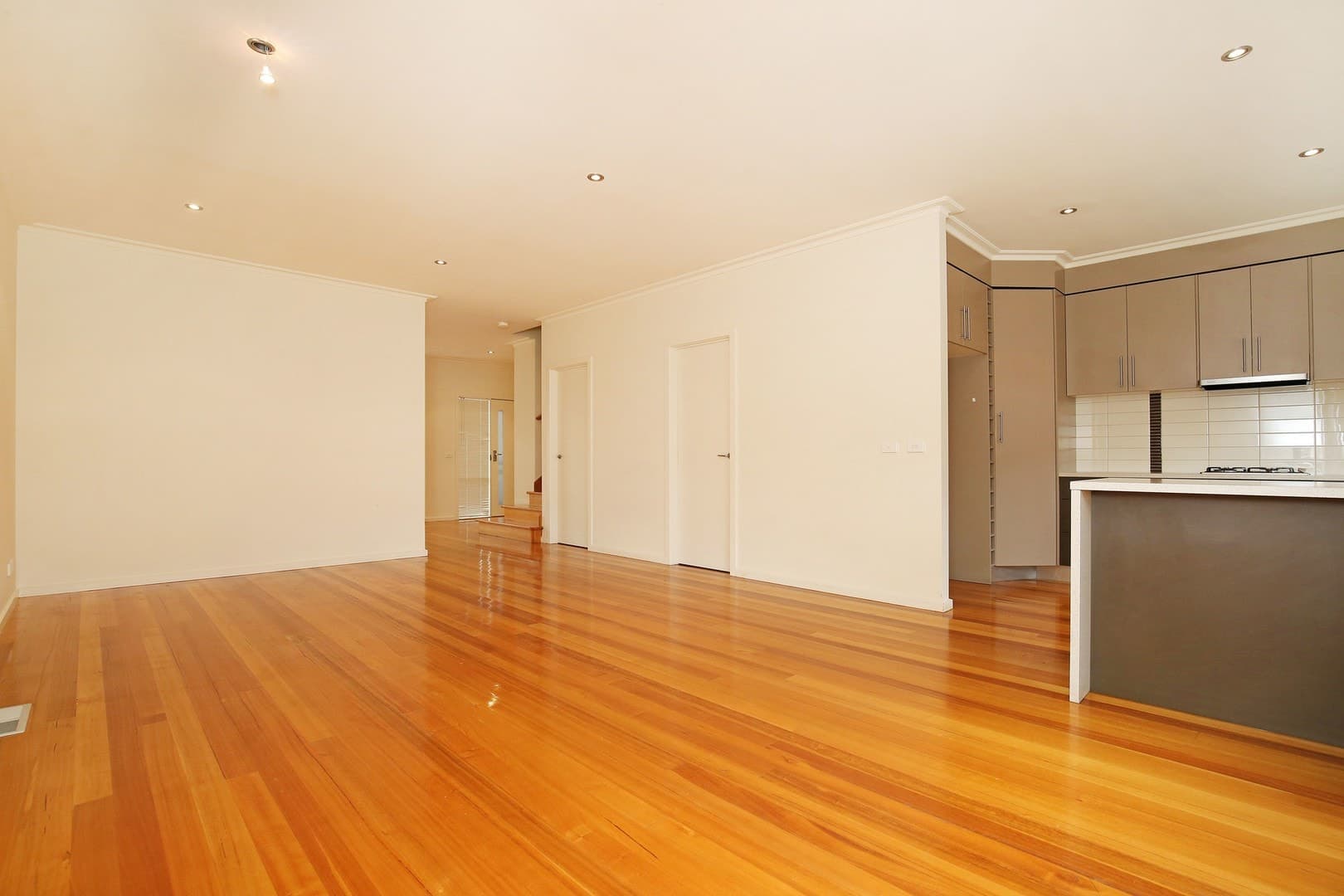 38 Sanctuary Drive, Bundoora, VIC 3083, Bundoora - Thumbnail 8