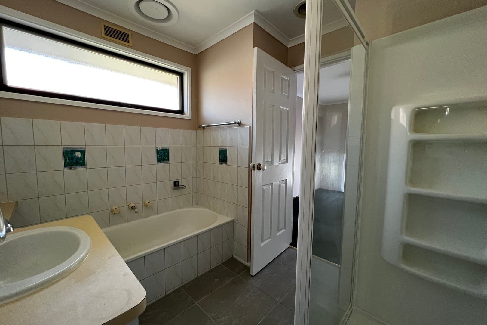 6 Clarke Avenue, St Albans, VIC 3021, St Albans - Thumbnail 7