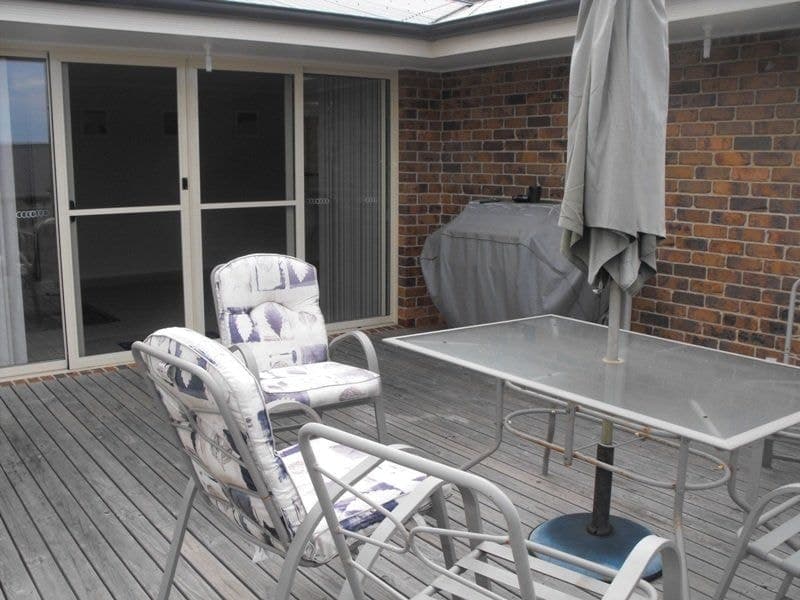 10 Mulloway Circuit Merimbula NSW, Merimbula - Image 1