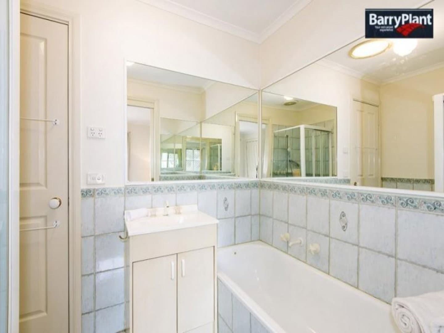 260A Nell Street West, Watsonia, VIC 3087, Watsonia - Thumbnail 5