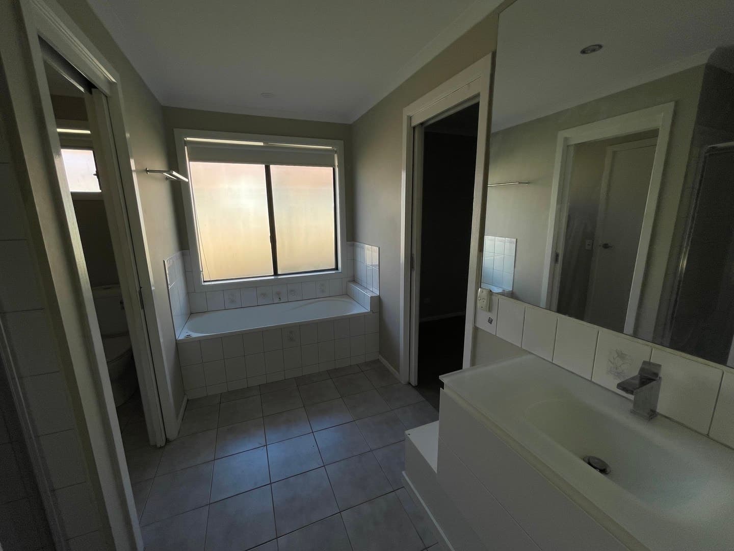 14 Niagara Way, Werribee, VIC 3030, Werribee - Thumbnail 5