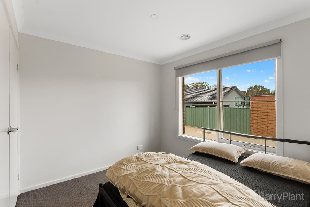 2/83 Reservoir RoadStrathdale, VIC 3550  - Leased, Strathdale - Thumbnail 7