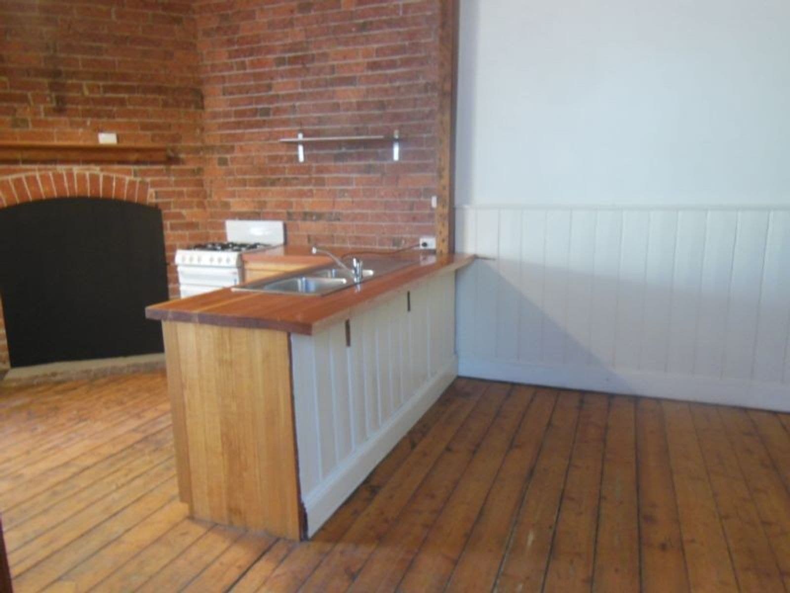 61 Gladstone Street, Bendigo, VIC 3550, Bendigo - Thumbnail 3