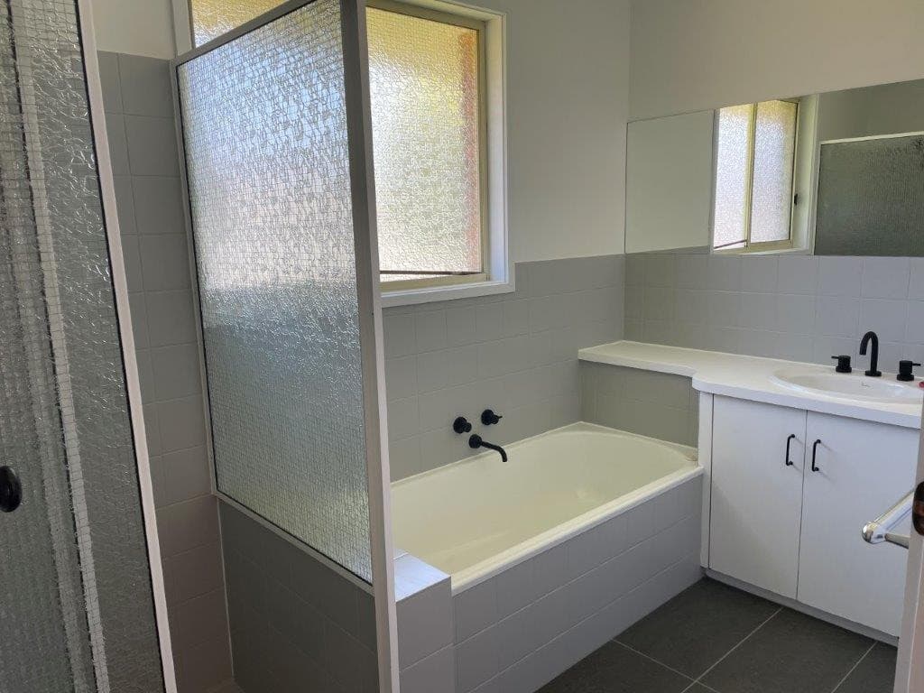 6 McKay Place, Mildura, VIC 3500, Mildura - Thumbnail 6