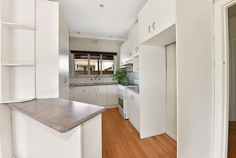 82 McNamara Avenue, Airport West, VIC 3042, Airport West - Thumbnail 3