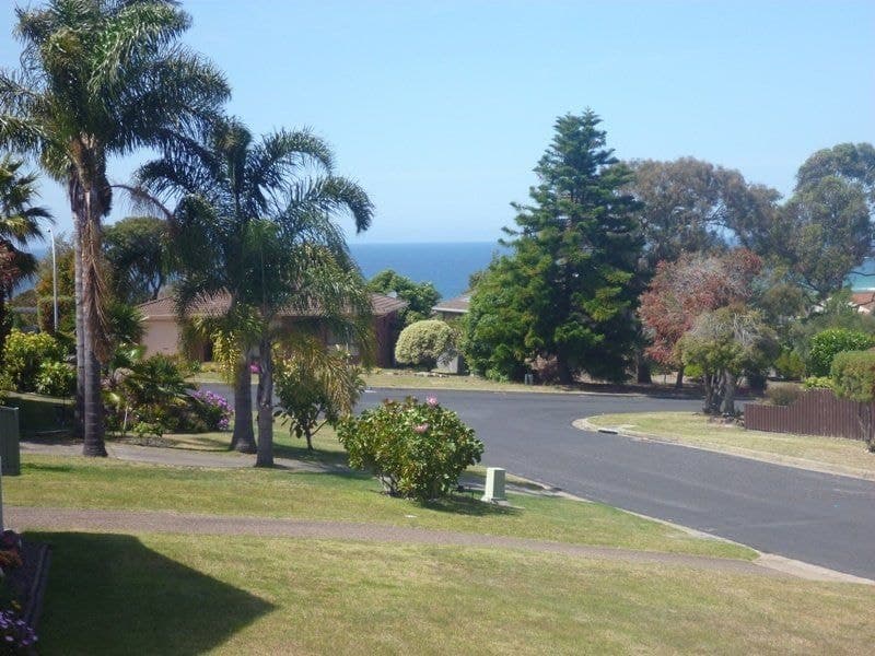 6 Telopea Crescent Tura Beach NSW, Tura Beach - Thumbnail 2