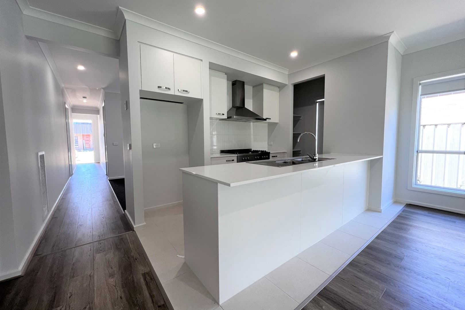 21 Noble Road, Rockbank, VIC 3335, Rockbank - Thumbnail 2