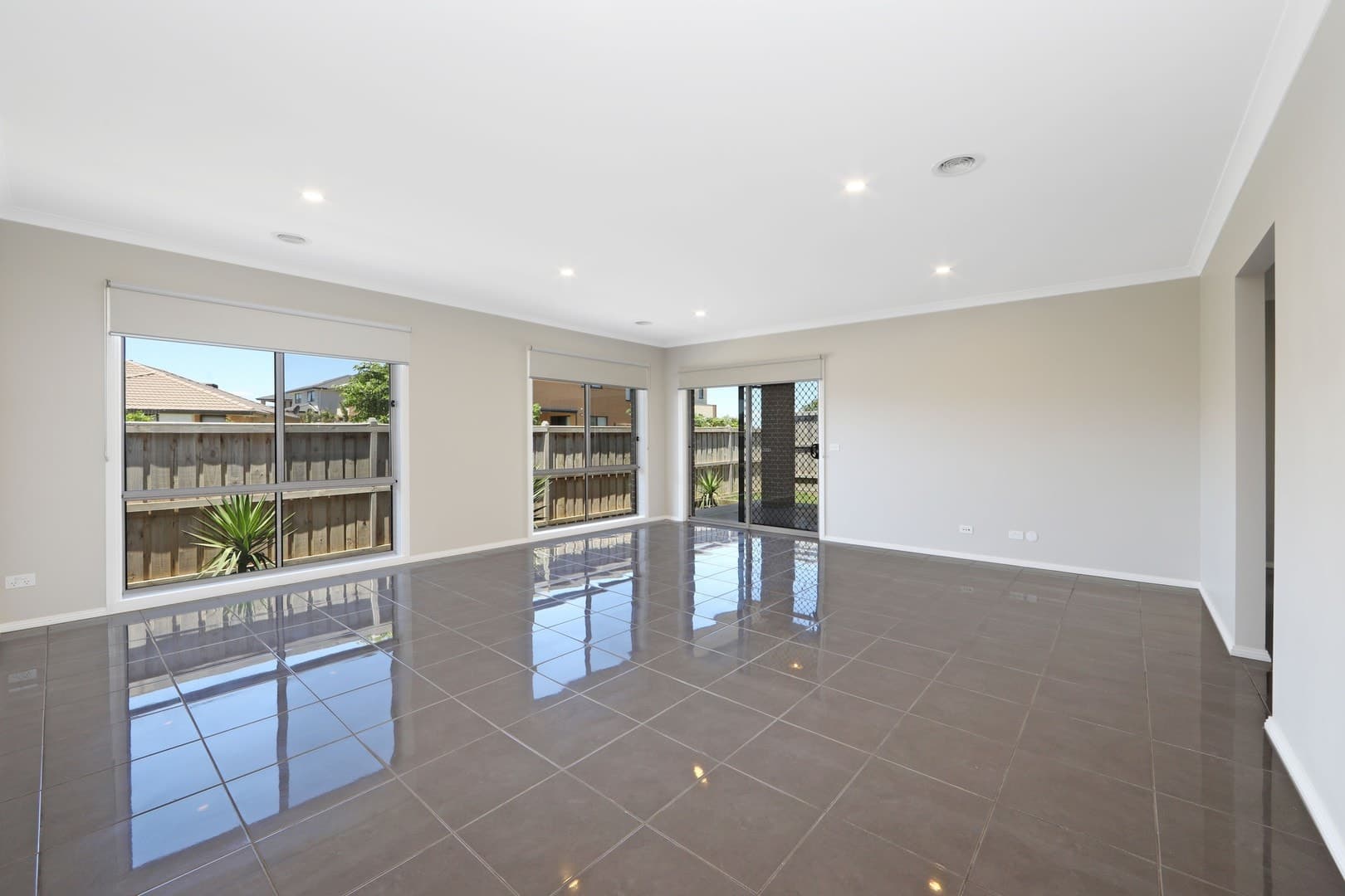 1 Fellowship Street, Clyde North, VIC 3978, Clyde North - Thumbnail 5