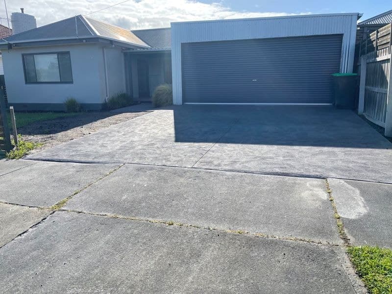 37 Watsons Road, Moe VIC 3825, Moe - Image 1