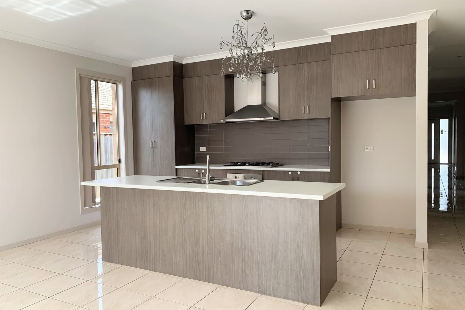 21 Saltbush Crescent, Brookfield, VIC 3338, Brookfield - Thumbnail 2