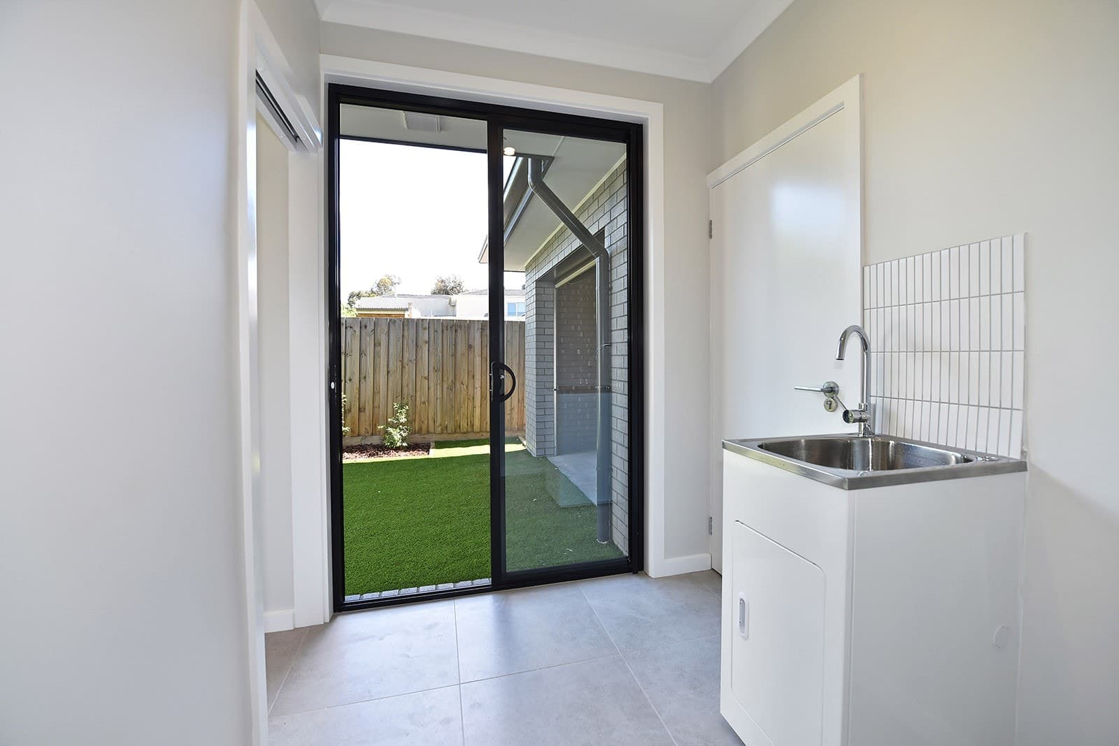 2/7 Bowes Avenue, Airport West, VIC 3042, Airport West - Thumbnail 5