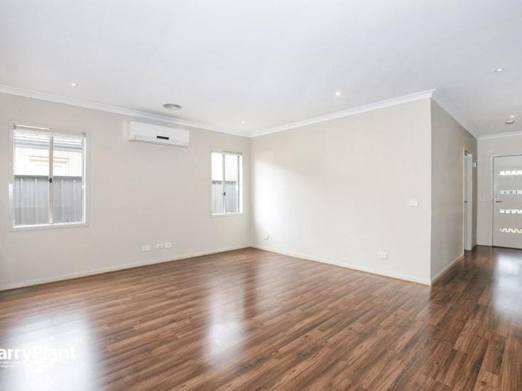 14 Birdswood Crescent, Craigieburn, VIC 3064, Craigieburn - Thumbnail 7