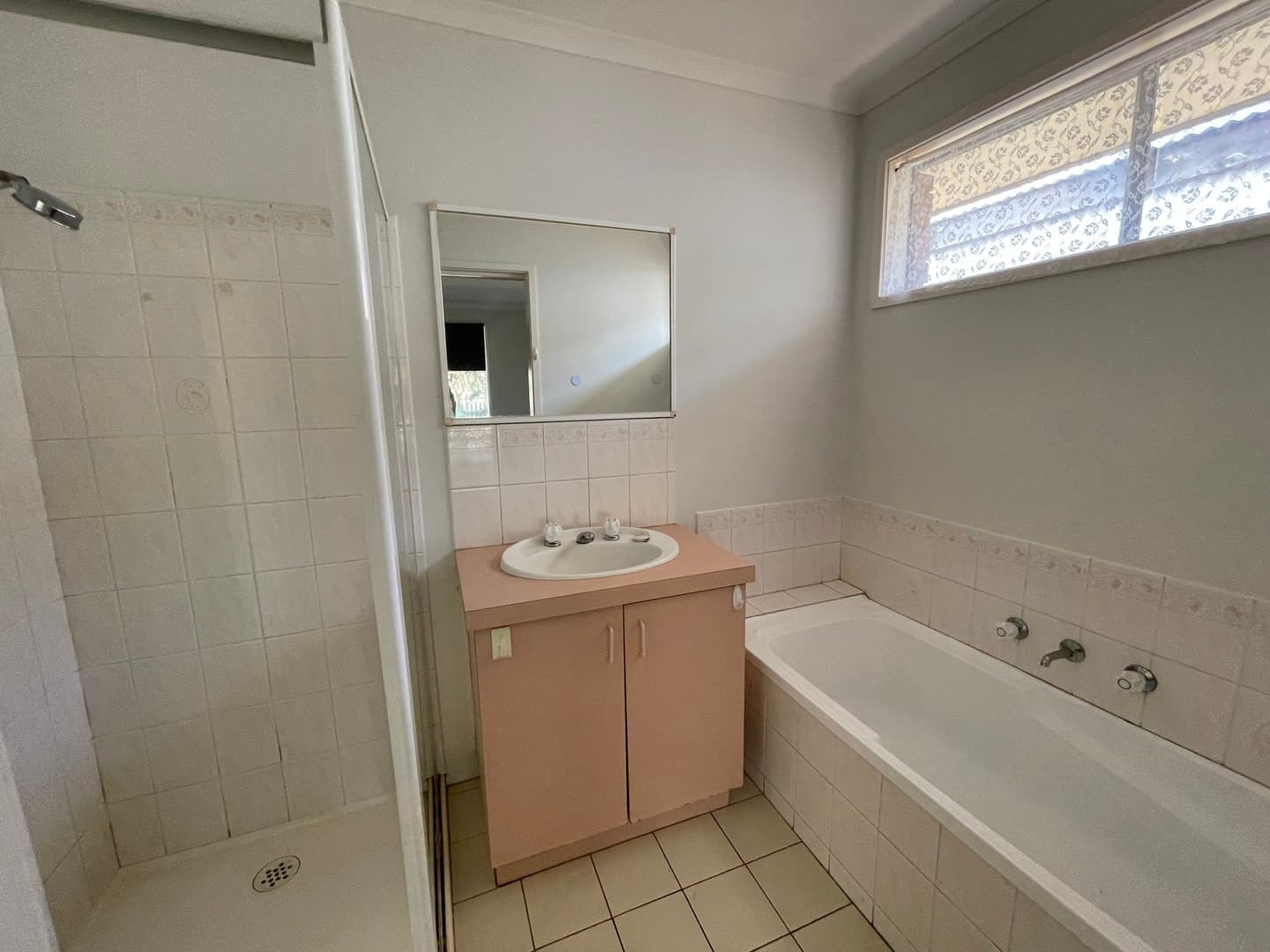 83 Flemington  Crescent, Werribee, VIC 3030, Werribee - Thumbnail 4