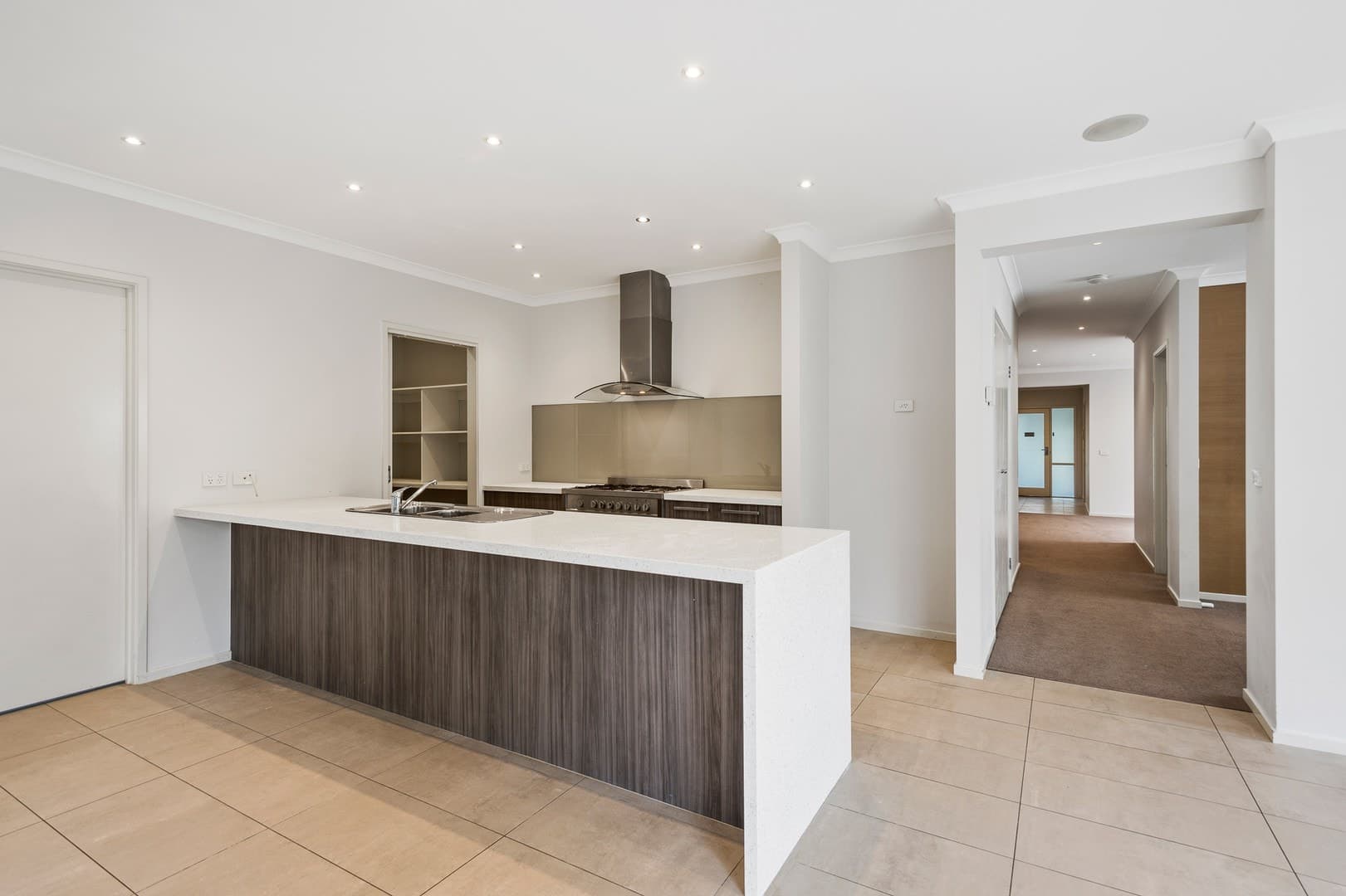 13 Resort Boulevard, Doreen, VIC 3754, Doreen - Thumbnail 3