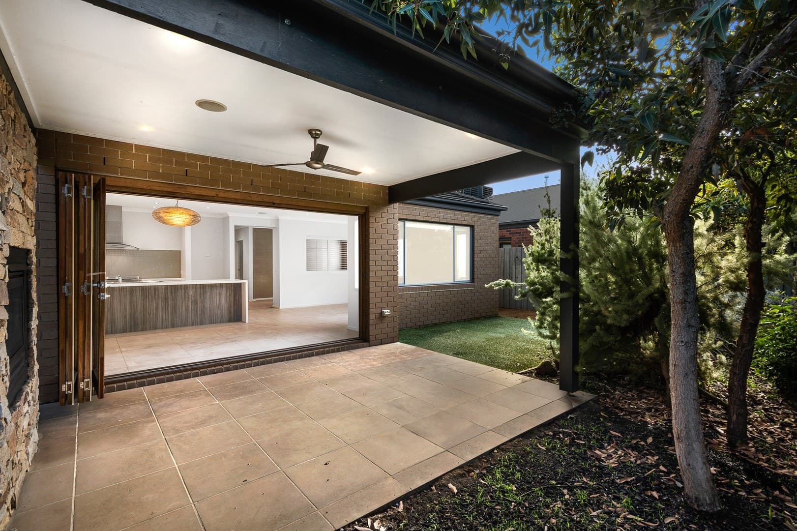 13 Resort Boulevard, Doreen, VIC 3754, Doreen - Thumbnail 8
