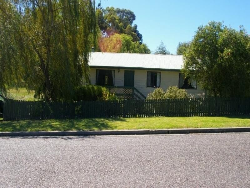 15 Tarlington Street COBARGO NSW, Cobargo - Thumbnail 3
