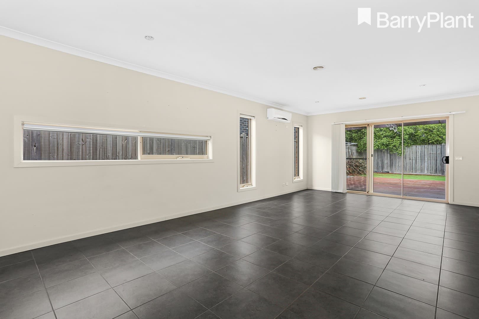 48 Malibu Boulevard, Point Cook, VIC 3030, Point Cook - Thumbnail 4