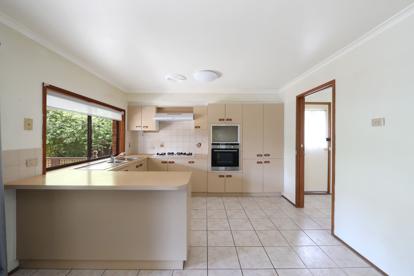 143 Murrindal Drive, Rowville, VIC 3178, Rowville - Thumbnail 4