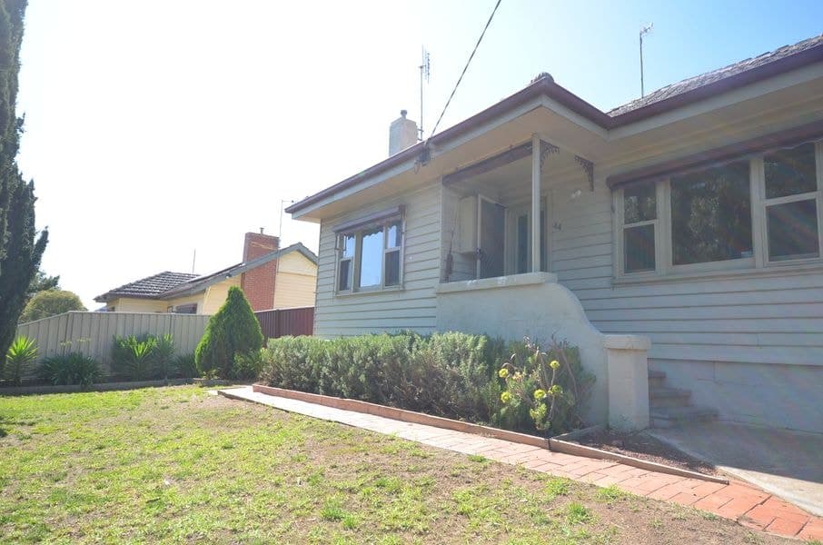 44 Strickland Road, Bendigo VIC 3550, Bendigo - Image 1