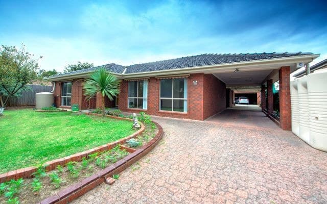 42 Cimberwood Drive, Craigieburn, VIC 3064, Craigieburn - Thumbnail 2